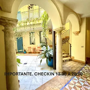 Conde De Cardenas Hotell